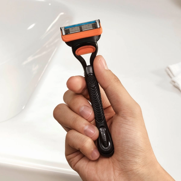Сменные кассеты для бритья Gillette Fusion5, 18 шт