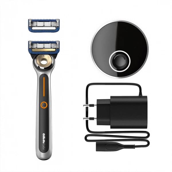 Бритвенный станок Gillette Labs Heated Razor с 2 сменными кассетами