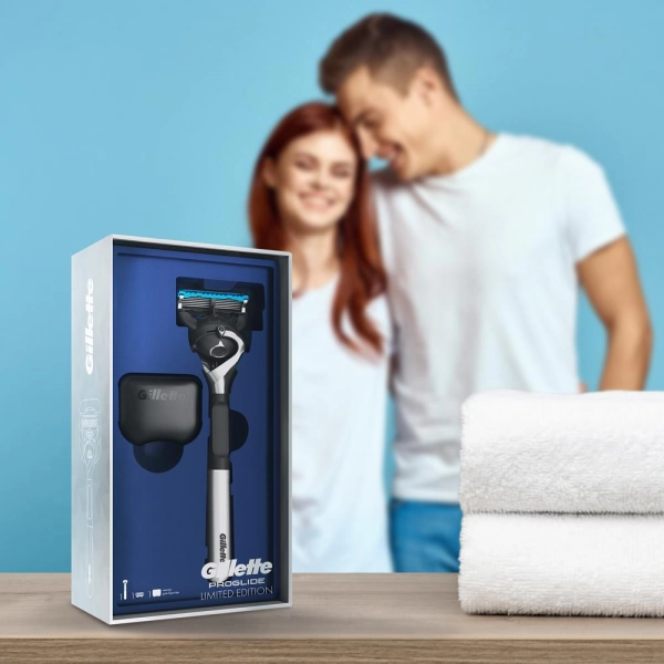 Подарочный набор Gillette Proglide бритва Chrome с 1 кассетой + чехол