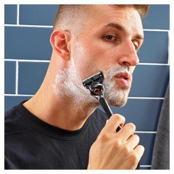 Бритвенный станок Gillette Fusion5 Proglide