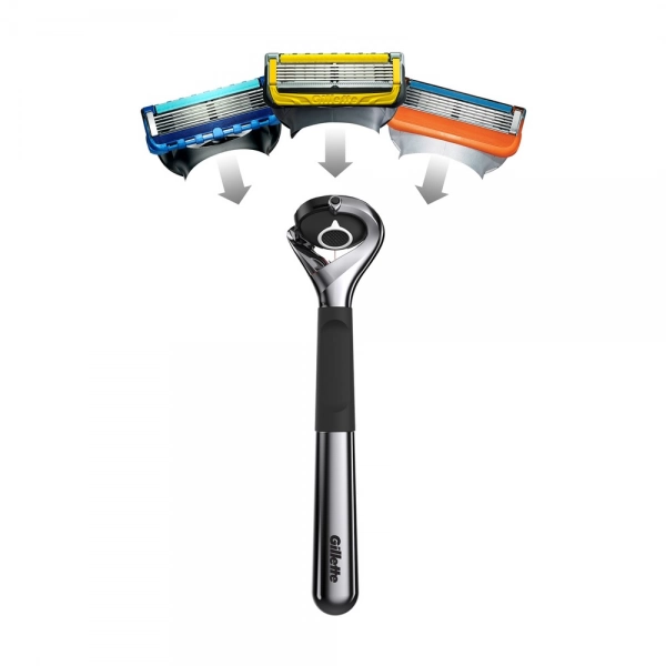 Подарочный набор Gillette Fusion5 ProShield Chill Limited Edition (бритва+4кас+гель+подставка)