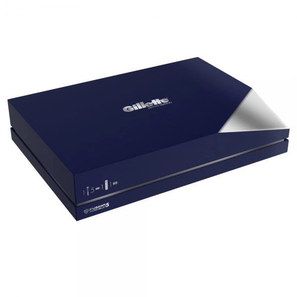 Подарочный набор Gillette Fusion5 ProShield Chill Limited Edition (бритва+4кас+гель+подставка)